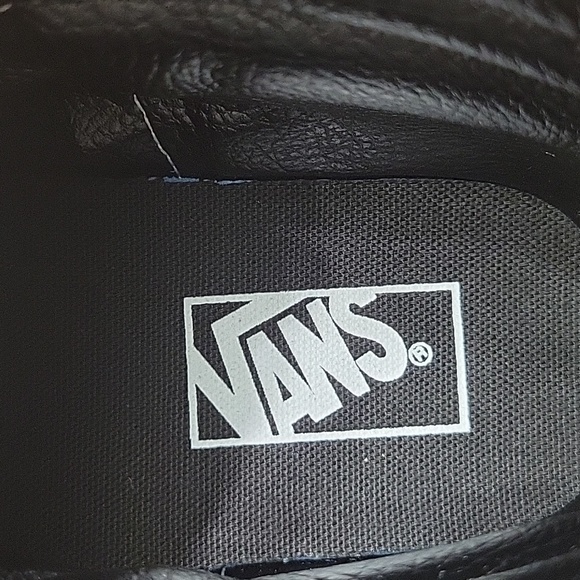 Van's SK8-Hi Flame in the box no lid authentic uper textile and leather. - Picture 14 of 16